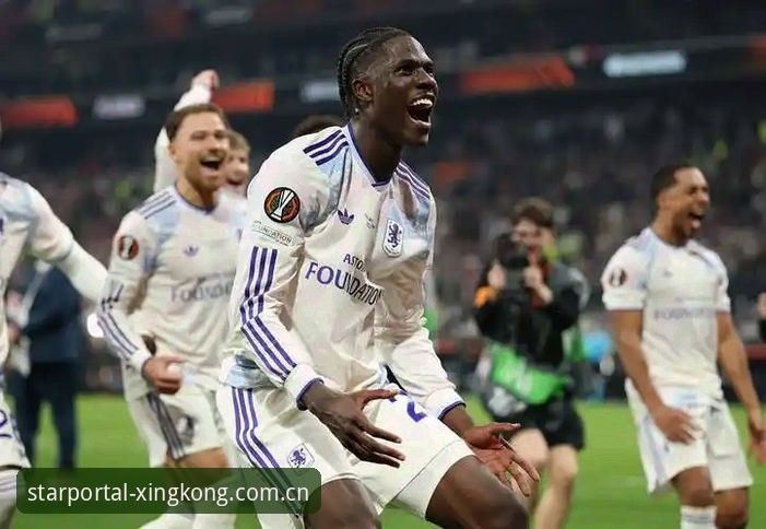 埃梅里封神之夜！率领维拉3-0完胜弗赖堡，成就欧联杯五冠王最新动态